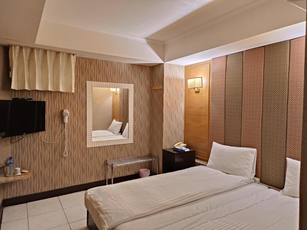 Hotel Fouquet Città di Hualien Esterno foto