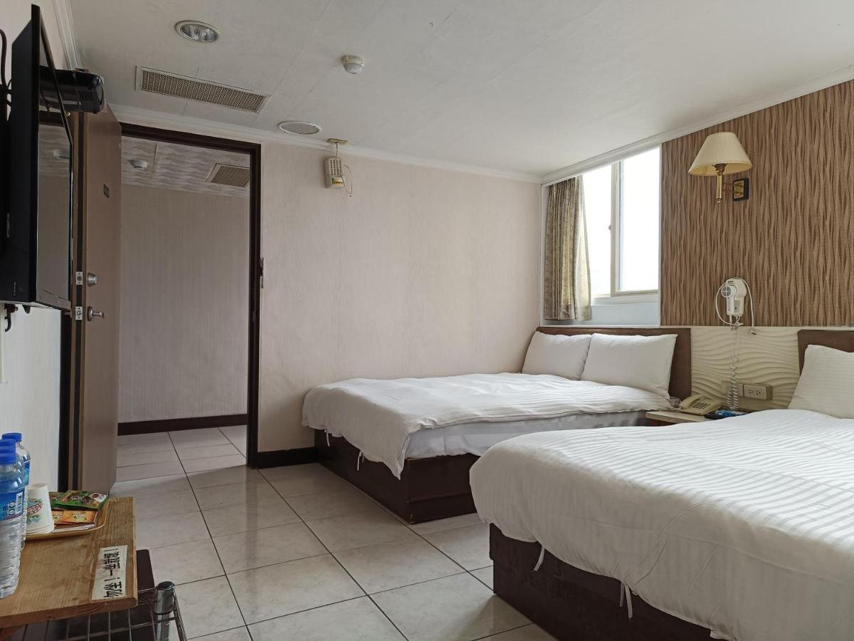 Hotel Fouquet Città di Hualien Esterno foto