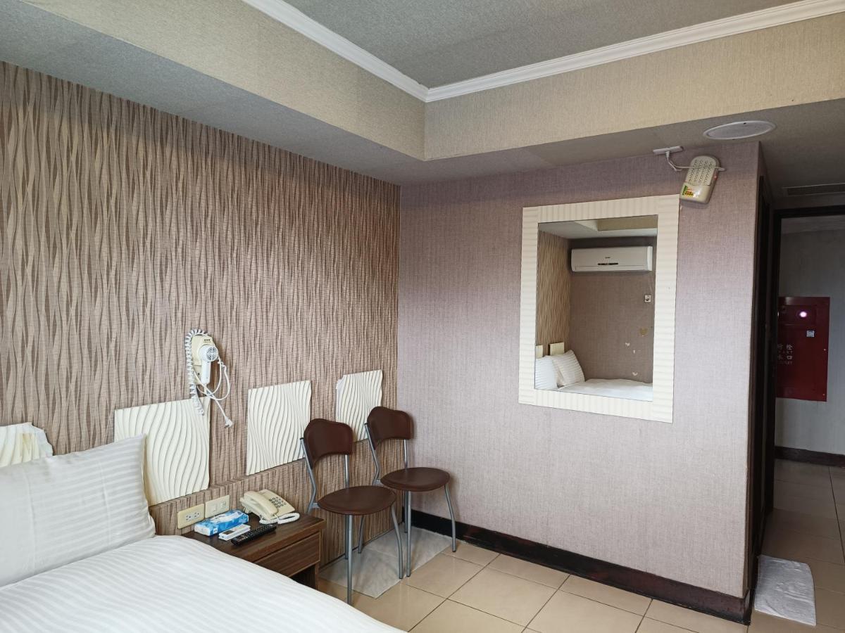 Hotel Fouquet Città di Hualien Esterno foto